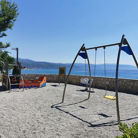 Villa Clara Apartments Kvarner Novi Vinodolski Eksteriør billede