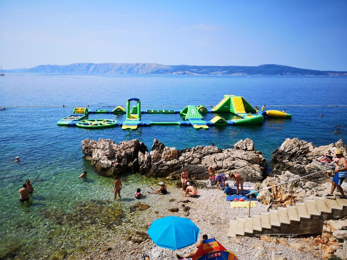 Villa Clara Apartments Kvarner Novi Vinodolski Eksteriør billede