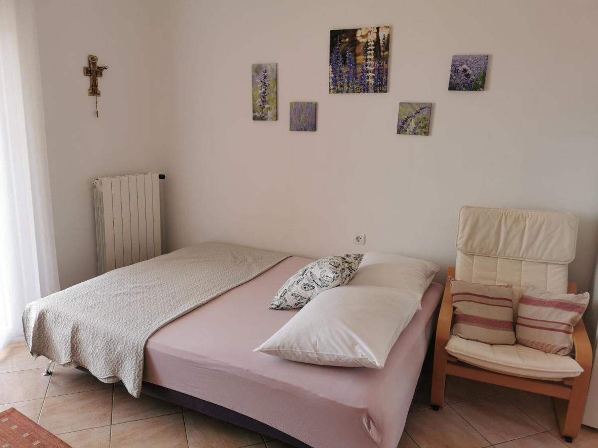 Villa Clara Apartments Kvarner Novi Vinodolski Eksteriør billede