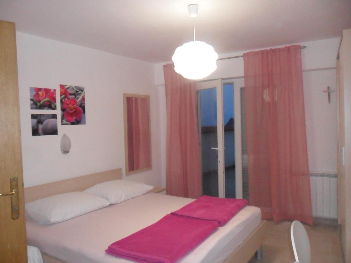 Villa Clara Apartments Kvarner Novi Vinodolski Eksteriør billede