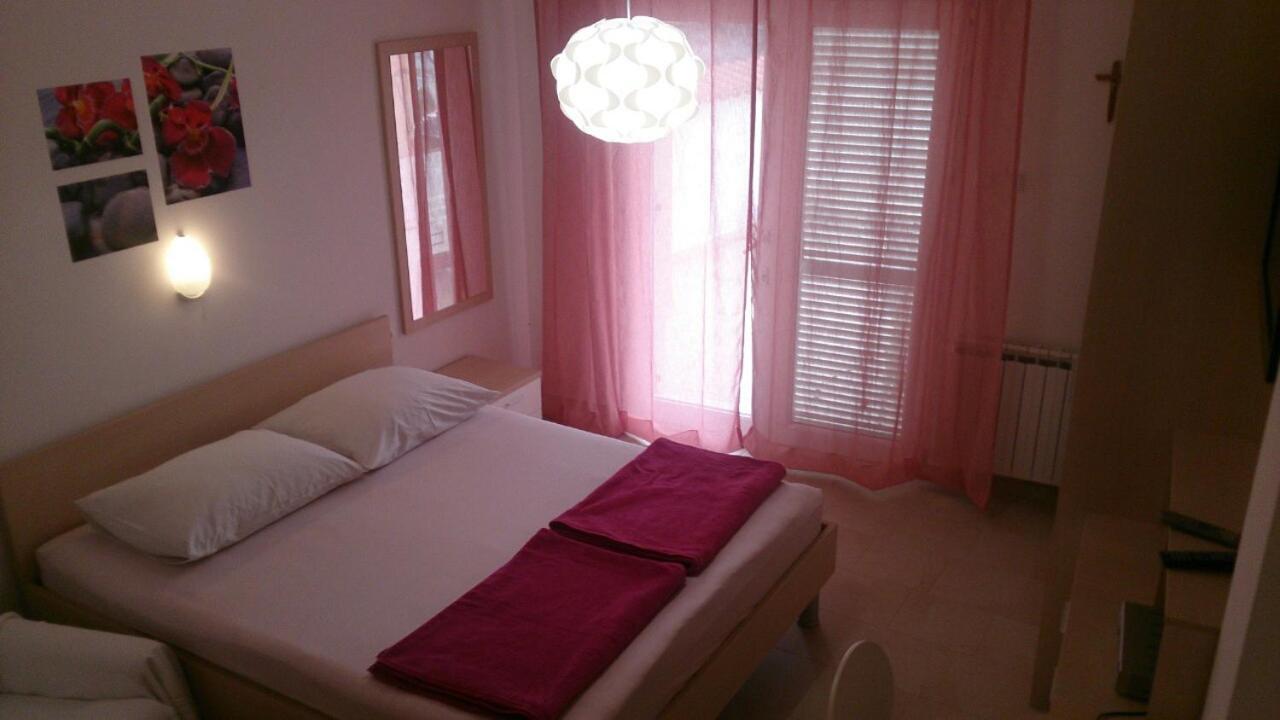 Villa Clara Apartments Kvarner Novi Vinodolski Eksteriør billede